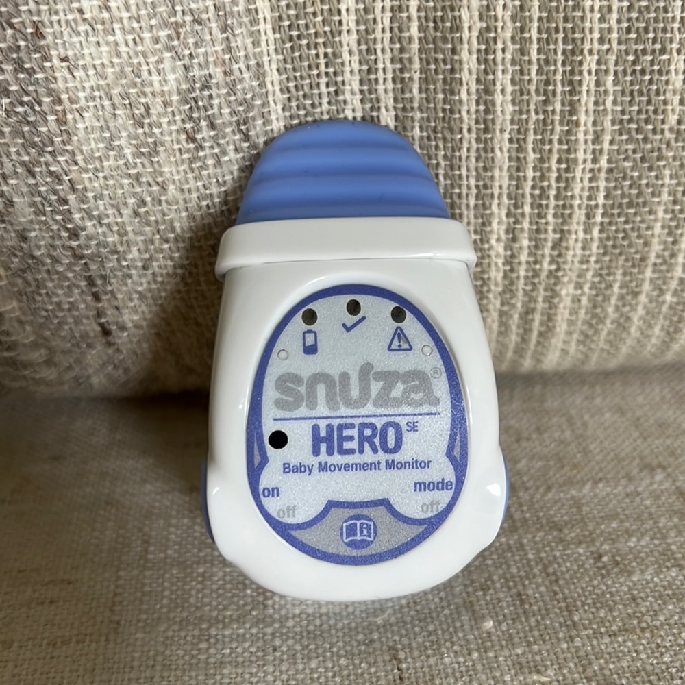Snuza Hero Baby Movement Breathing Monitor with Case EUC